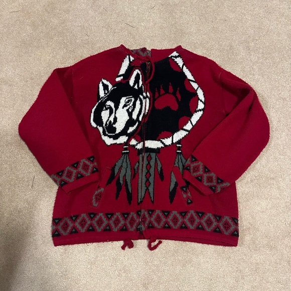 Gorgeous Wool Indigenous Wolf Hoodie - Picture 2 of 9